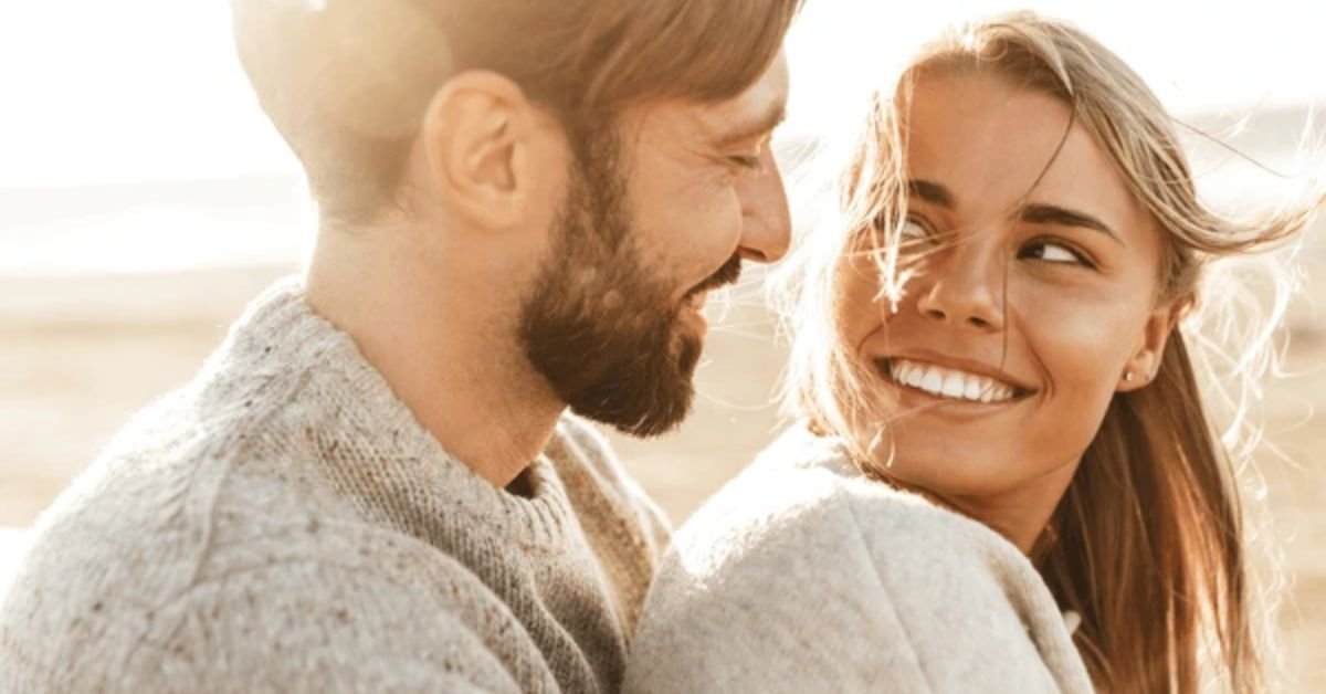 Tareef shayari for wife in hindi